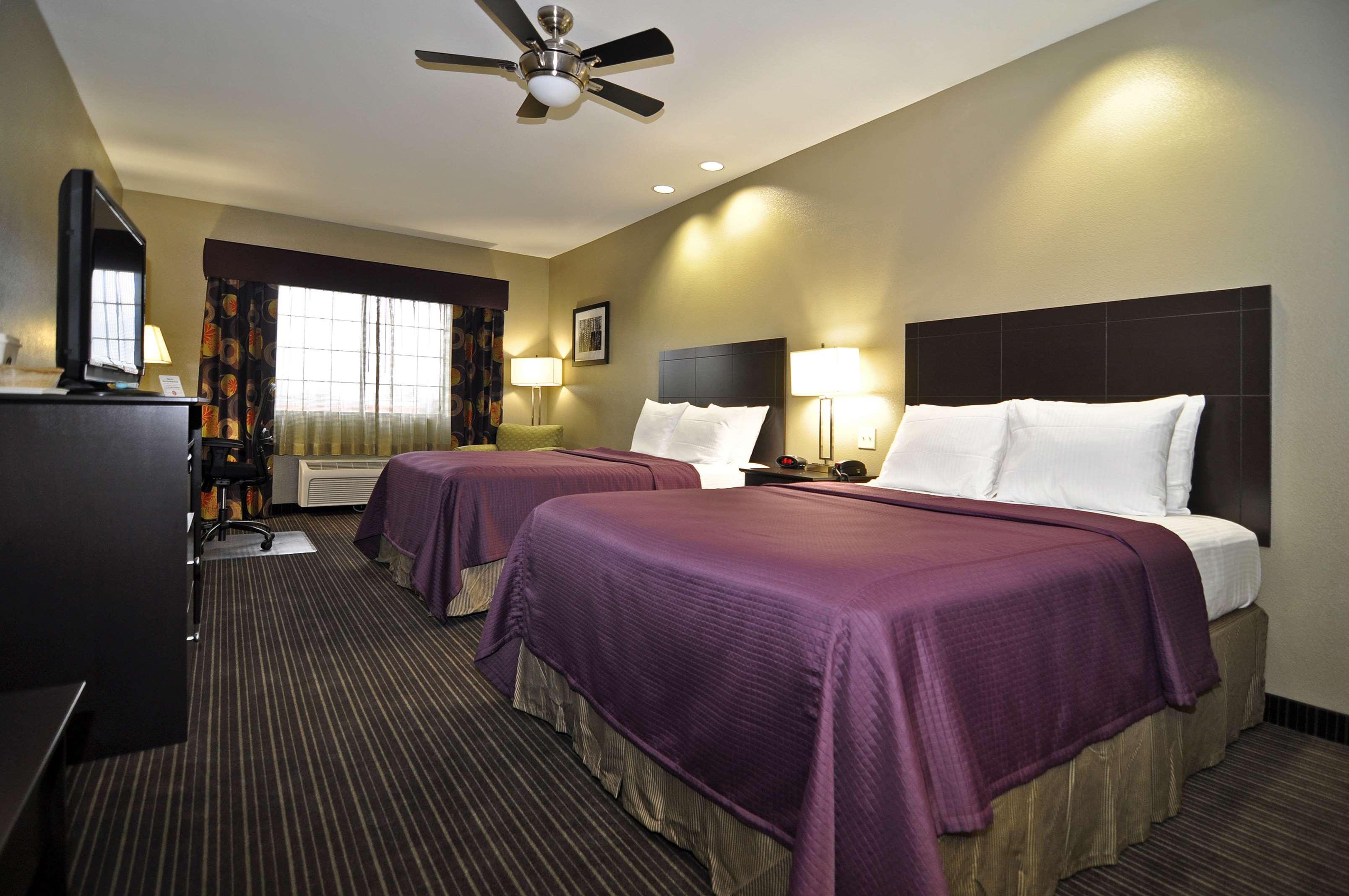 Best Western Giddings Inn & Suites Bilik gambar