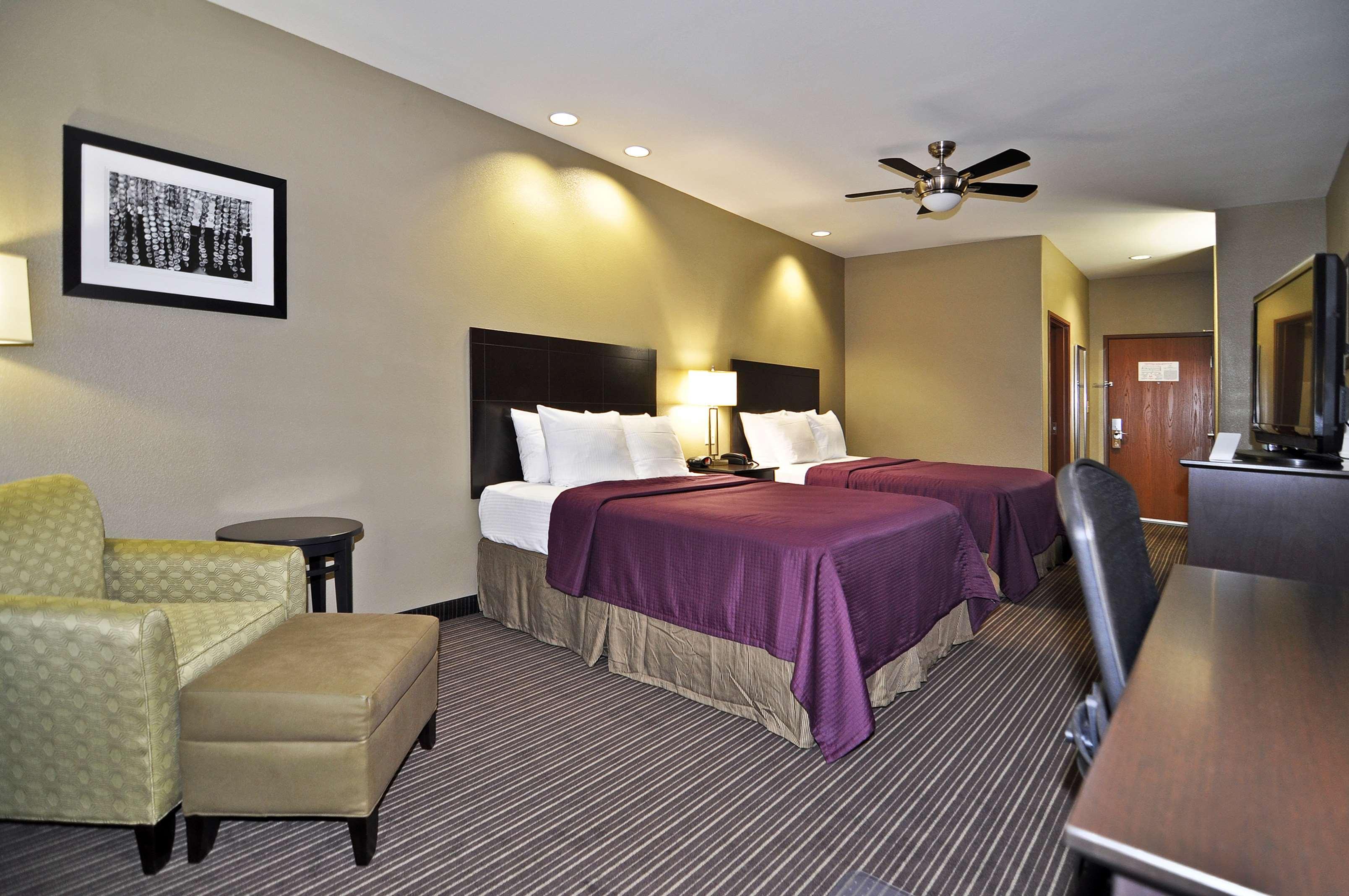 Best Western Giddings Inn & Suites Bilik gambar