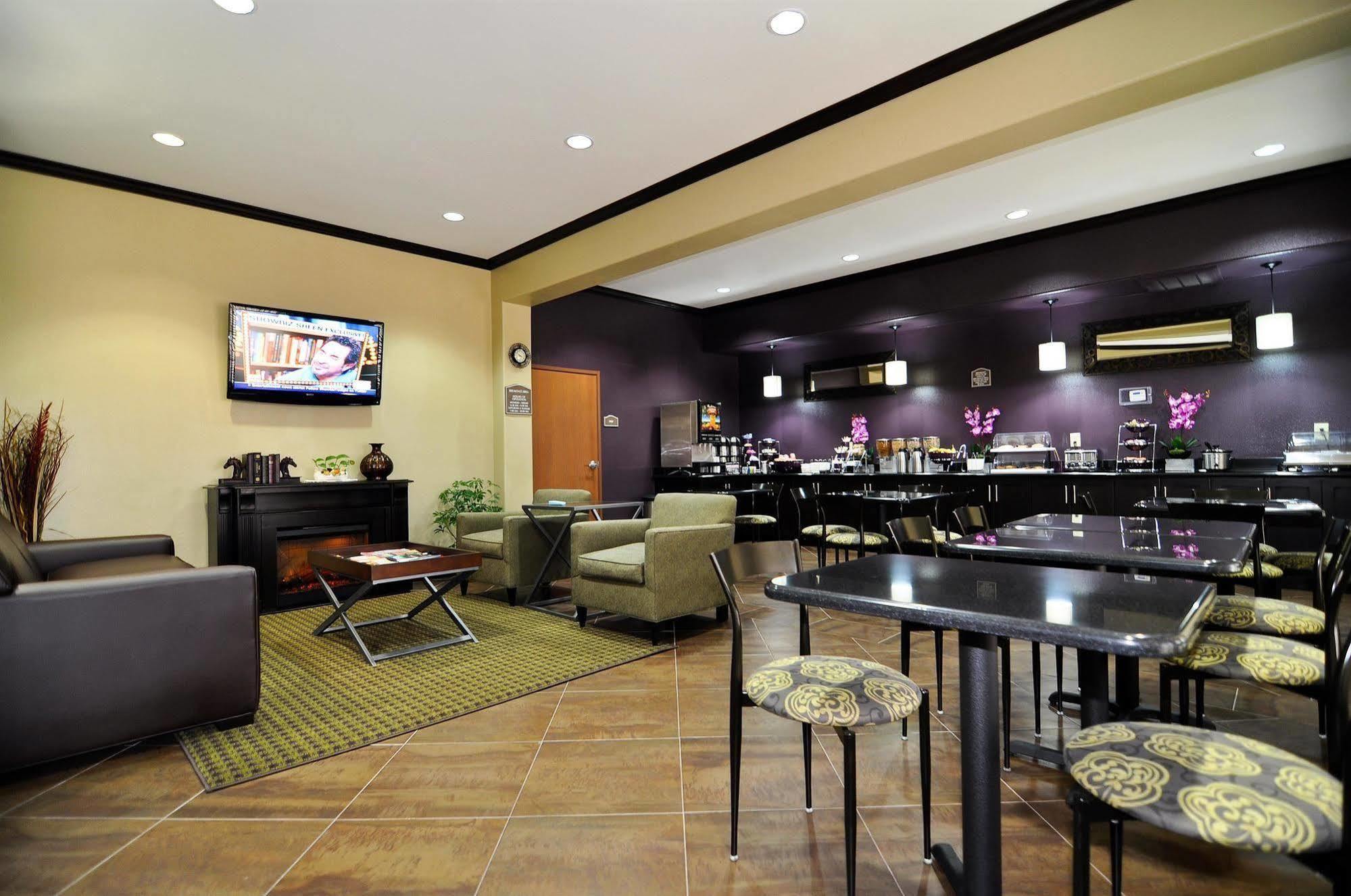 Best Western Giddings Inn & Suites Restoran gambar